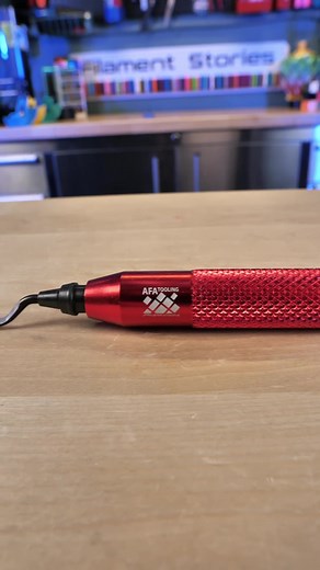 Tool Tip: Easily smooth out your edges on your 3D Prints! CHECK BIO FOR DETAILS! I use a deburring tool to quickly and easily smooth out the edges on my 3D prints, especially if I need to print with a brim! Just remember, don’t be afraid to use some force! AFA Tooling Deburring Tool Stiffened Polygons by alecs.form on @printablescom Filament by #AtomicFilament & #Ziro3D This post may contain affiliate links. From time to time, I recommend products or services I have used or know well, and, as a