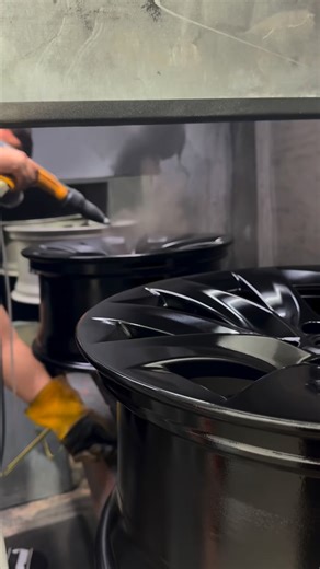 3.4K views · 1.1K reactions | Sleek. Smooth. Satin black perfection  #JRAlloyWheelRepair #Borehamwood #AlloyWheelCare #CarCare | JR Alloy Wheel Repair | Facebook