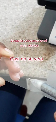 Observando la Caspa bajo el Microscopio