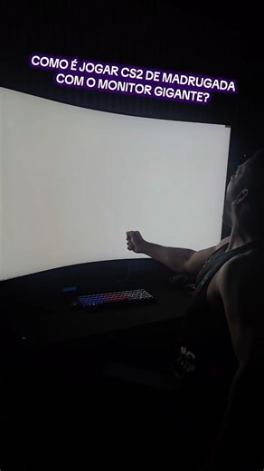DDesk | Setup & Gaming on Instagram: "Fui derretido tropa. 😞😓😩😤 #setupgamer #cs2 #memes #tutorial #monitor55"