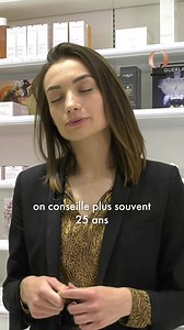 Les conseils de nos expertes Découvrez avec Lucie, votre conseillère experte de l’Institut-Parfumerie de Romorantin, la routine soin anti-âge à adopter pour prendre soin de votre peau. Si vous souhaitez prévenir au maximum les signes de l'âge, nous vous conseillons d’adopter une routine avec un nettoyant visage spécifique, un soin contour des yeux, un sérum visage et enfin votre crème de jour anti-âge 😊 Pour plus de conseils d’expertes, nos esthéticiennes expertes beauté vous attendent dans nos