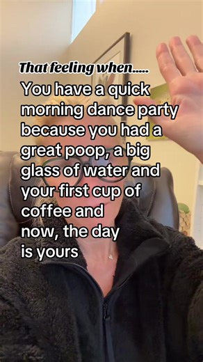 Here’s one quick thing you can try tonight if you want to poop better tomorrow 👉 take liquid magnesium citrate. One dose before bed can be a game changer for constipation. I always tell my clients liquid works stronger than capsules — but here’s your warning ⚠️: if you overdo it, your bowels will be liquid in the morning. Most of my clients are using a daily motility agent to keep things moving, and magnesium citrate is usually at the top of the list. The right dose depends on how severe your c
