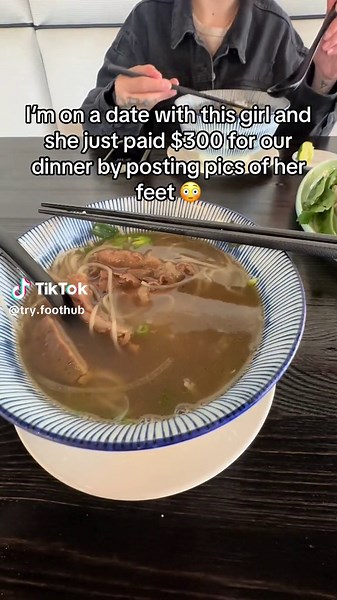 I had to look her up on 🦶hub after our date 😅😅