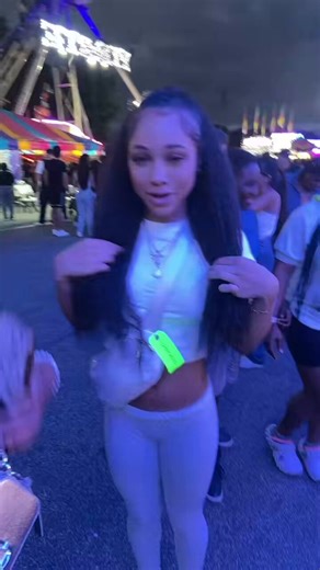 which one yall want more me or my friend ?? 😭🤭🥰 #teenagee #bop #hs #highschool