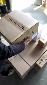 11K views · 96 reactions | Vi presentiamo AIRXCEL che ha scelto di supportare il nostro progetto di camper conversion fornendoci altri componenti essenziali per il nostro camper 4x4  #airxcel #airxcelambassadors #camperconversion | Vangolden | Facebook