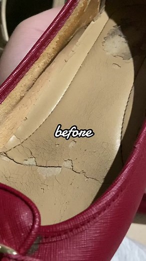 Before-After service SOC : -. DeepClean -. Reparasi Penggantian Kulit Insole & Bagian Dalam Flatshoes #fyp #reparasimakassar #reparasitasmakassar #reparasisepatumakassar #reparasisepatu