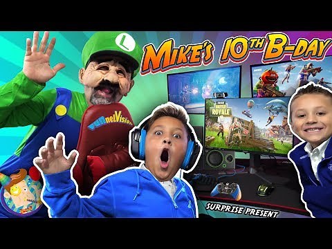 MIKE'S BIRTHDAY SURPRISE from MARIO BROS! New Gaming Setup! (FUNnel Fam Luigi Vision)