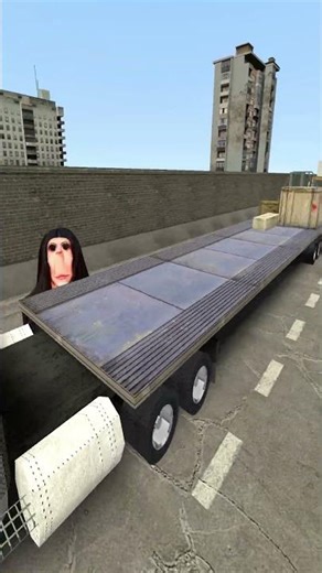 Rosalia Bizcochito chase me on Road Nextbot Gmod
