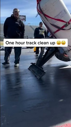 Carbon Fiber drive shaft explodes! Track shut down for 1 Hour