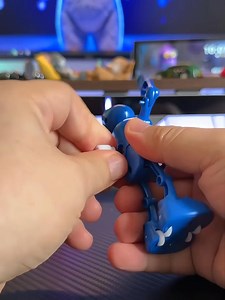 60K views · 521 reactions | 烙 Wind-Up Fun That Teaches & Entertains!...