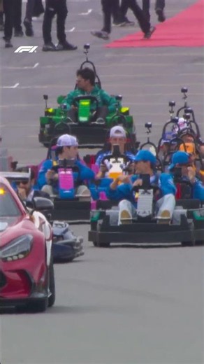 22 LEGO Minicars On Track!! 🤩