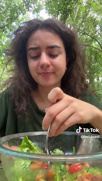 Hot girl tummy problems :,( #healthyrecipes #lunchideas #digestivehealth #candidaovergrowth #glutenfree