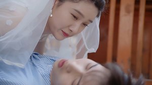 813K views · 10K reactions | The runaway bride unexpectedly meets true love殺 逃婚的新娘意外遇到真爱 Drama：Hello, My Shining Love 拾Come to watch and find your pick ! #遇见璀璨的你 #HelloMyShiningLove | C Drama Camp | Facebook