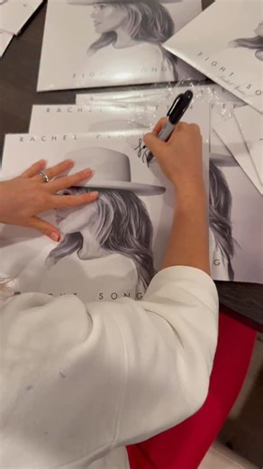 Rachel Platten on Instagram: "Almost a whole month of “Fight Song (Rachel’s Version)” 💕 Thank you for listening, means the world to me"