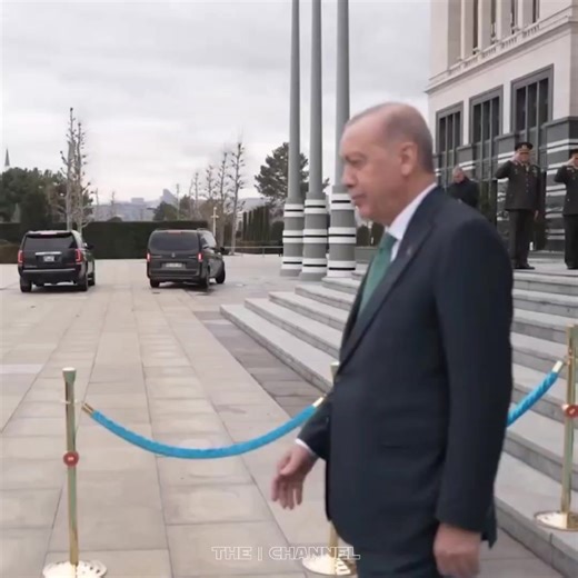 Erdoğan Meets Greek Prime Minister Mitsotakis