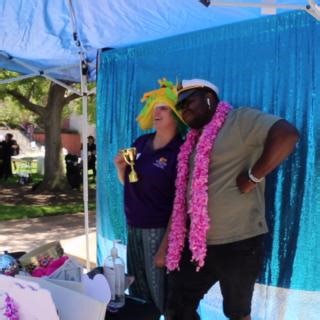 Had some fun during our study break yesterday 😅 Check out all the action from De-stress Day! | Whittier College