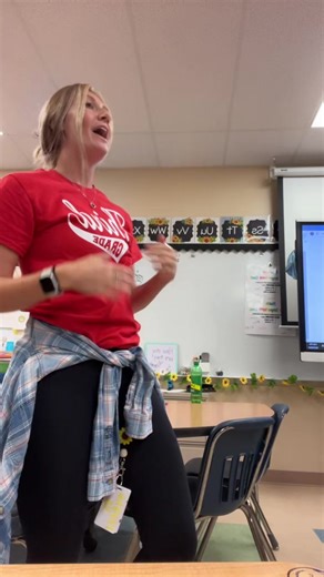 Just another call and response! #teacher #teachersoftiktok #thirdgradeteacher #fyp