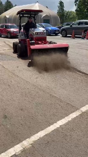 The ‪@ventrac‬ Power Broom 🧹