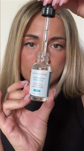 Embajadora. Pruebo el sérum de las novias que recomienda @Farmacia de Miguel : Retexturing Activator de @SkinCeuticals para una piel luminosa y uniforme seas futura novia o no ✨ #bridetobe #rutina #rutinafacial #trucos #skinceuticals