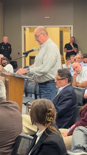 Hardy resident Neil Warren was the first to speak before the Kentucky Public Service Commission on increases of utility rates. #MountainTopNews #pikevilleky | Mountain Top News