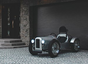 The Blaze EV Classic Is a Single-Seater Mini Caterham Seven