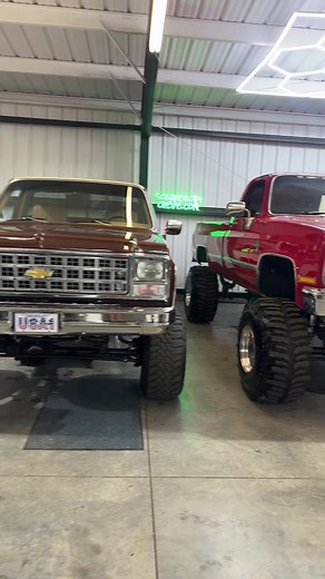 I don’t think we could make a building more beautiful. Just wish we could fit a few of the others in here with these Davis auto sales and Davis off Road in Richmond, Virginia. Trying to bring you some of the best Squarebody content restoration and builds possible. #davisautosales #davisoffroad #davisboys @Squarebody nation @SquarebodySociety @Chevrolet @Squarebodysyndicate