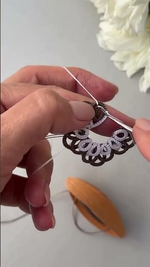 #tattingdesign #weaving #tatting #frivolite