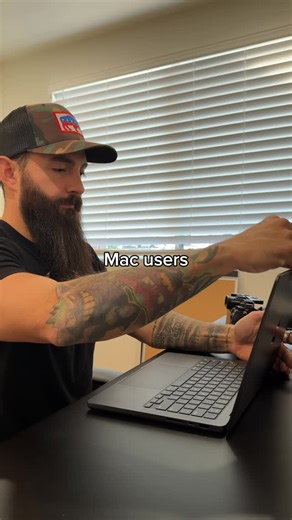 Walter Richard Zollinger II on Instagram: "Mac or windows? #mac #windows #relatable"