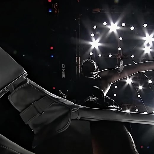 ฝันร้ายของทาเครุ💀😱 #ซุปเปอร์เล็กเกียรติหมู่เก้า #รถถังจิตรเมืองนนท์ #onemillionaudition #MuayThai #fyppppppppppppppppppppppp