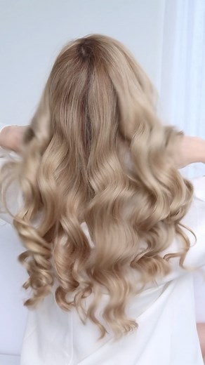 Alex Gaboury on Instagram: "Here is the full tutorial for the BEST heatless curls!珞 Thank you for all your support with the @robecurls x Alex Gaboury Launch. I can’t wait for you to get your hands on it. Don’t forget to tag me with your results. ✨You can shop robe curls internationally at https://www.robecurls.com"