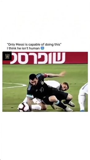 Only Messi is capable of doing these things and I think he's not human 💀💀
