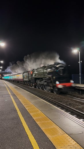 Tring Trainspotter | Steam Dreams to Oxford Back in December we had 71000 (98802) ‘Duke of Gloucester’ make a visit on Oxford on an @thesteamdreamsrailco from... | Instagram