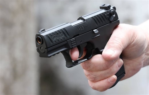 Waffe gefunden? Auf keinen Fall zur Polizei bringen – Straubinger handelt sich Anzeige ein