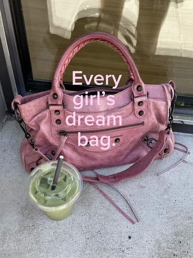 Balenciaga City Bag Review: Why This Is the Best Bag Ever