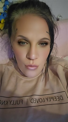 love bug 69 (@rebecca.lovelace7)’s videos with original sound - Julieanne
