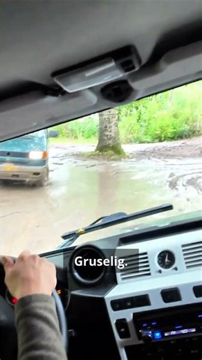 UNGLAUBLICH! Dieses Fahrzeug kämpft sich durch den krassesten Offroad-Parcours!