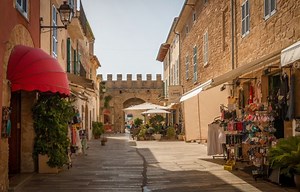 El pueblo de Alcúdia en Mallorca | Turismo con niños