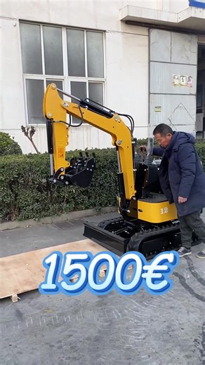 The excavator is undergoing testing and will be shipped to the customer soon. If you have any needs, feel free to contact me.#miniexcavator #excavator #excavators #miniexcavators