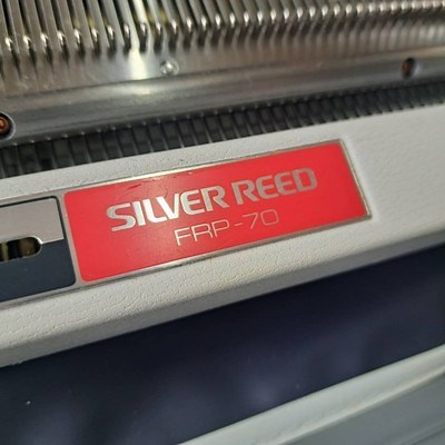 Silver Reed SRP70 Ribber 3.5mm Fine Gauge Knitting Machine Attachment | eBay