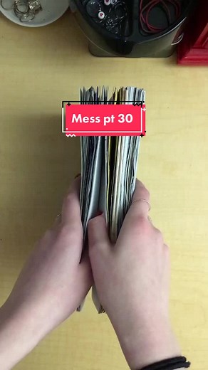 Mama Newt #newt #mazerunner #scorchtrials #deathcure #glue #mess #art