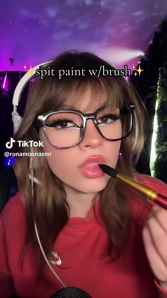 Spit Painting ASMR: Brush Techniques and Mouth Sounds