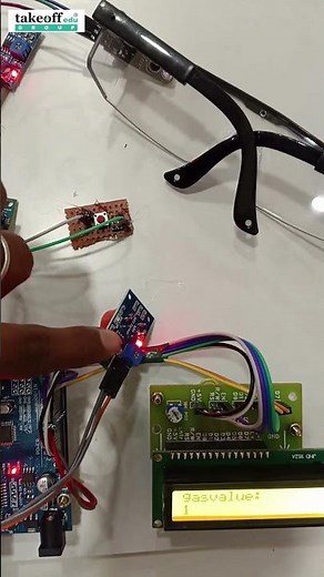 Li Fi Based Smart Vehicle Safety System | Li-Fi Based Smart Vehicle Safety System 🚗