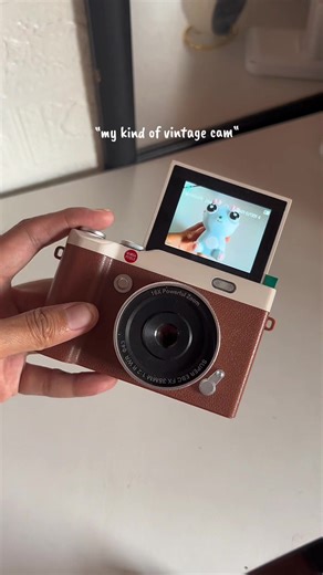 Top Digital Vintage Cameras for Stunning 4K Videos