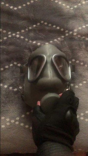 Finnish M61 V2 Gas Mask