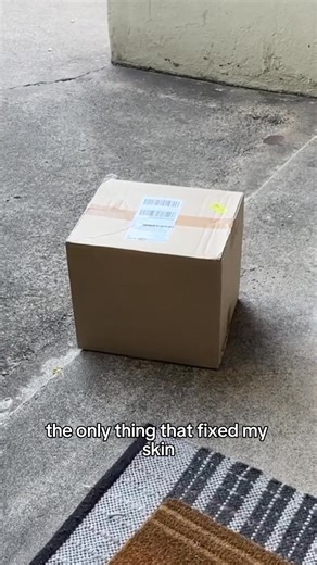 🎁 BFCM STARTS NOW! 🎁 Thousands love the YURI collagen night mask — now it’s finally on sale. 💁‍♀️ Minimizes the look of pores 🤍 Soothes redness overnight 😴 Restores bounce firmness Wake up glowing. BFCM pricing ends soon. | Beauty Tips With Leah