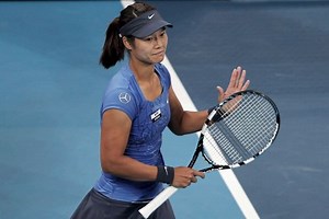 Federer Stunned By Hewitt, Sharapova fails to get past Li Na