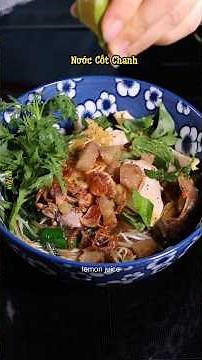 Cách làm Hủ Tiếu Trộn Thịt Gà siêu ngon tại nhà