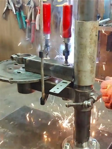 47K views · 1.1K reactions | Round Pipe Drill Stand - How To Make A DIY Drill Stand Drill Press !!! #fbreelsfypシ゚viralシ #reelsvideoシ #fbreelsfypシ゚ #fbreels #fb #shorts #short #fblifestyle #fbreelsfypシ゚viralfbreelsfypシ゚viral #shortreel | Wood Arts & DIY MD | Facebook