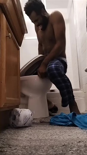 trapgod👹 (@robrobert337)’s videos with original sound - Robert howell