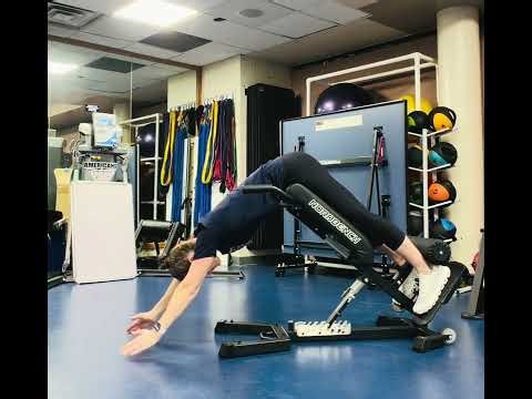 Back extension with arms overhead 🔥